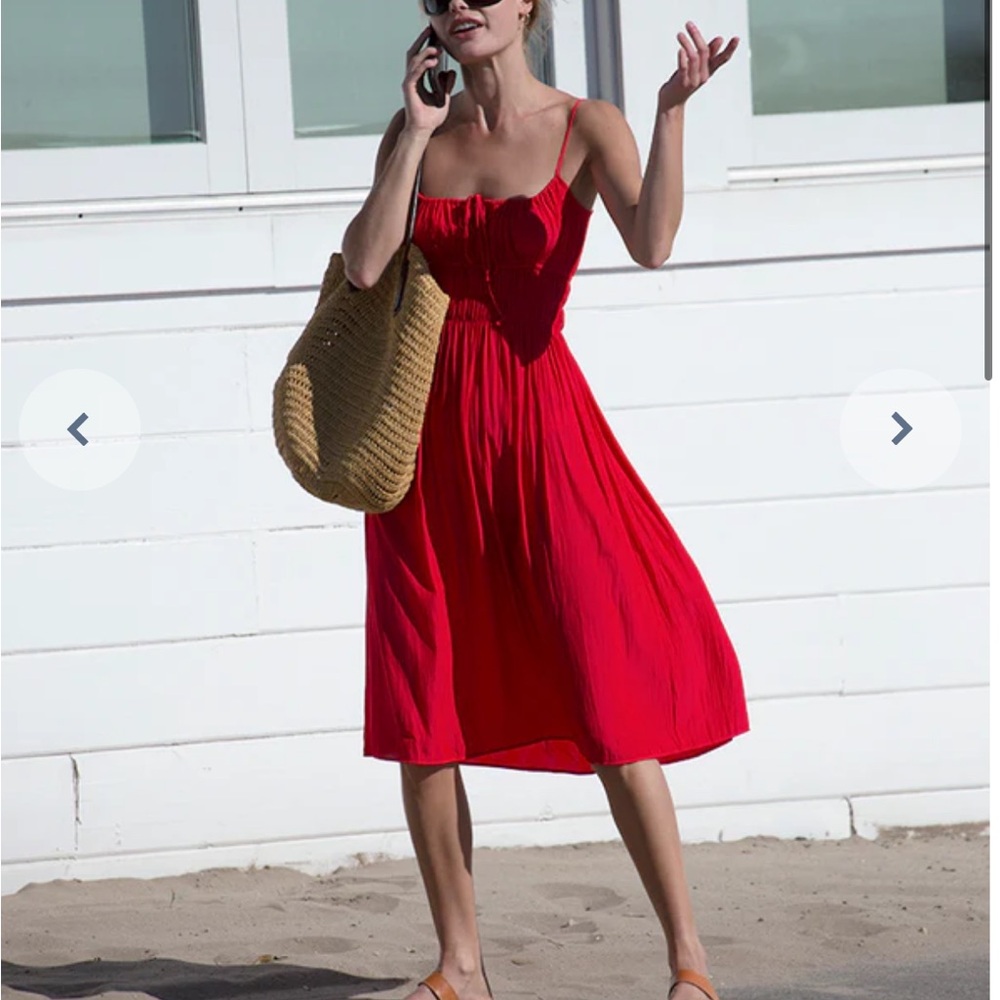Gabriela Chili Silky Satin Dress
Ciao Lucia